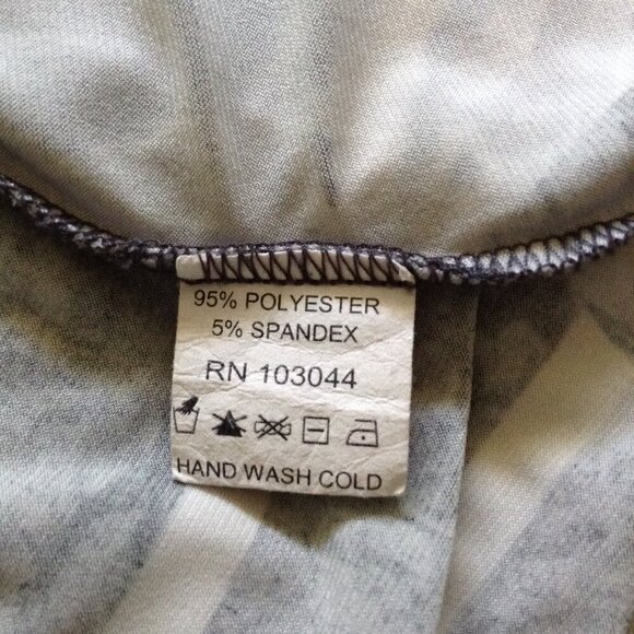 Petit Pois, "M" by Viviana G. Wrap Around Dress; Geometric Design, Avant Garde - Picture 5 of 6